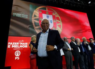 Parlamento de Portugal se prepara para rejeitar orçamento e derrubar o governo