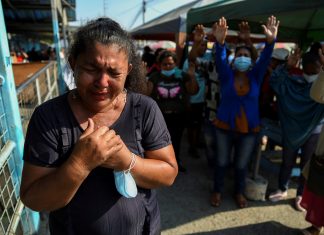 Polícia retoma controle de prisão no Equador após massacre que deixou 118 mortos