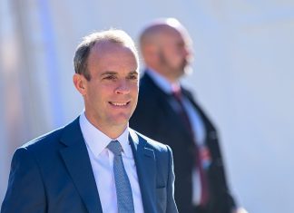 Ministro britânico da Justiça ignora significado de ‘misoginia’