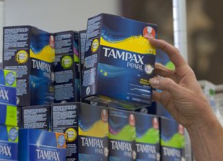 Califórnia e Ontário anunciam distribuição de absorventes íntimos para estudantes