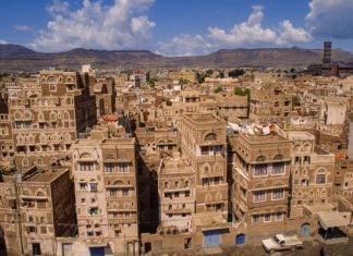 As maravilhas arquitetônicas da milenar ‘Manhattan do deserto’