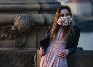 Reforço de vacina e remédio contra a Covid: como a Europa deve superar a nova onda da pandemia