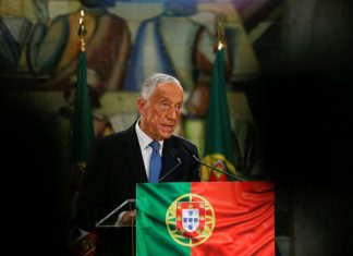 Presidente de Portugal dissolverá Parlamento; eleições antecipadas devem ser marcadas