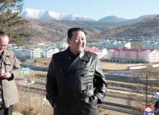 Kim volta a aparecer na mídia estatal norte-coreana após mais de um mês sumido