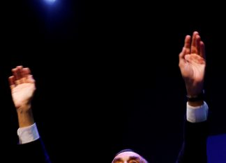 Ultranacionalista Éric Zemmour se lança candidato presidencial como salvador da França