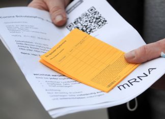 Crescem falsificações de certificados de vacina na Alemanha