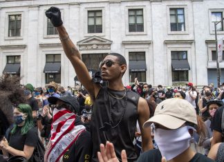 Número de protestos no mundo mais do que triplicou em 15 anos, diz estudo