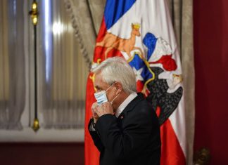 Deputados do Chile votam hoje pedido de impeachment do presidente