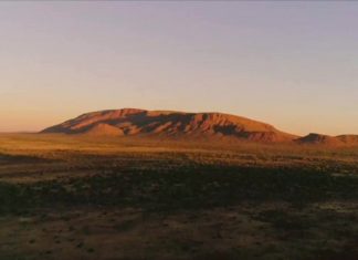 Monte Augustus: a lenda por trás de rocha sagrada que aborígenes tentam proteger na Austrália