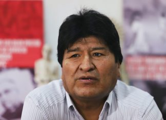 Comissão parlamentar do Peru decide que Evo Morales é persona non grata no país