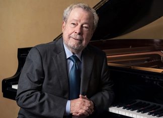 Em nota, Macron expressa condolências pela morte de Nelson Freire e diz que pianista ‘honrou a França com sua presença’