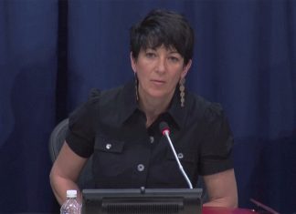 Ghislaine Maxwell, ex-namorada de Jeffrey Epstein, é declarada culpada de crimes sexuais