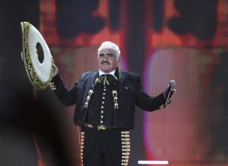 Astro da música latina, Vicente Fernández morre aos 81 anos