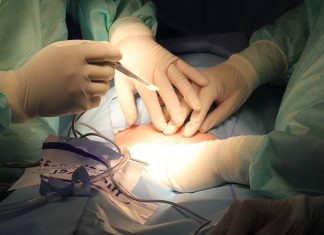 China permitirá que mulheres façam cesarianas sem aval dos maridos