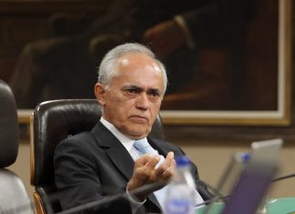 Senado aprova indicação de ministro do TCU para embaixada do Brasil em Portugal