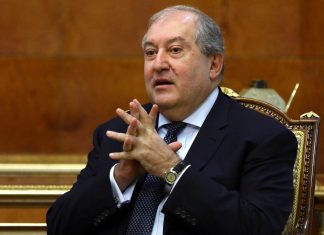 Presidente da Armênia renuncia em meio a crise nacional