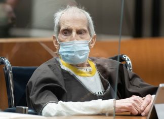 Morre Robert Durst, bilionário condenado por matar melhor amiga e confessar em programa de TV