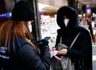 Itália proíbe não vacinados contra Covid a andar de avião