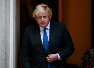 Em nova denúncia, Boris Johnson é acusado de festejar aniversário em pleno lockdown