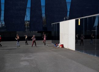 Espanha planeja tratar a Covid como doença endêmica; OMS e especialistas consideram que a decisão é prematura