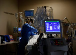 EUA atingem maior média de mortes por Covid em quase 1 ano