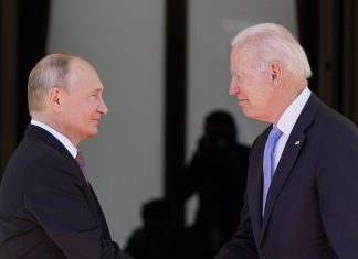 Biden ameaça impor sanções pessoais a Putin se a Rússia invadir a Ucrânia