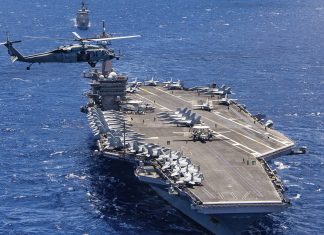Queda de jato em porta-aviões norte-americano no Mar da China deixa 7 feridos