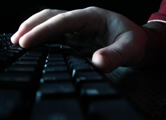 Hackers paralisam presídio nos Estados Unidos