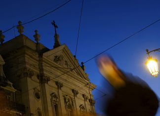 Em um mês, comissão que investiga abusos cometidos pela Igreja em Portugal recebe mais de 200 denúncias