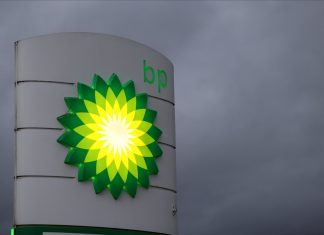 Gigantes do petróleo deixam a Rússia após invasão da Ucrânia