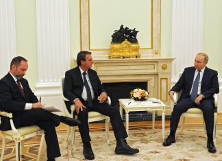 EUA dizem que momento para Bolsonaro ‘se solidarizar’ com a Rússia ‘não poderia ser pior’