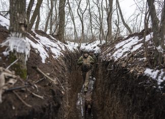 Ucrânia anuncia exercícios militares em resposta a tropas russas em Belarus