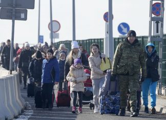 Polônia recebe mais da metade dos 368 mil refugiados ucranianos