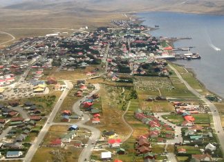 Brasil preocupa Argentina com permissão para escalas de voos militares britânicos para as Malvinas