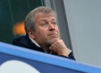 Portugal muda a lei que permitiu Abramovich a ter cidadania
