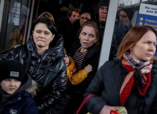 Rússia permitirá corredor humanitário em Kiev e ao menos mais 3 cidades na Ucrânia, diz agência