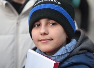 ‘Minha esperança me guiou’, diz ucraniano de 11 anos que fugiu sozinho para Eslováquia