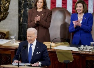 Joe Biden faz seu primeiro discurso do Estado da União