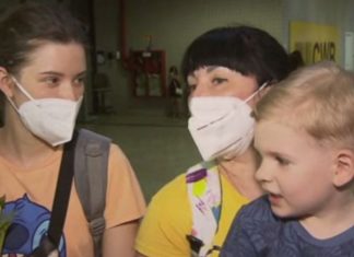 Família ucraniana fica 10 dias em fuga e encontra refúgio em Curitiba