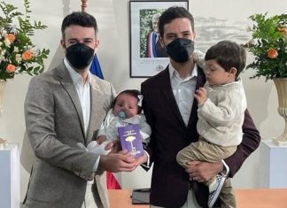 Chile celebra 1º casamento gay após mudanças na legislação