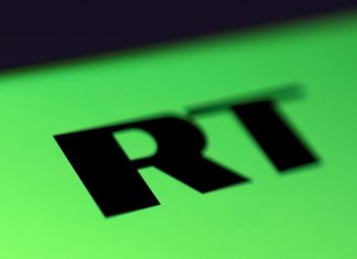 Google bloqueia canais do YouTube do Russia Today e do Sputinik em toda a Europa