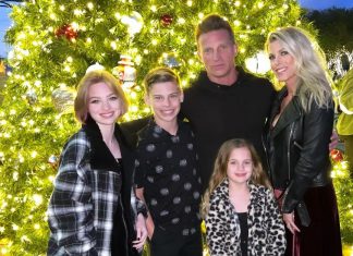 Ator Steve Burton anuncia separação de mulher, que está grávida do quarto filho: ‘Esse bebê não é meu’