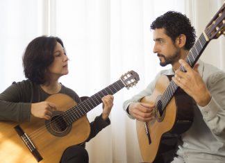 Duo Siqueira Lima toca Guinga, Marco Pereira, Paulo Bellinati e Sergio Assad no álbum ‘Violonístico’