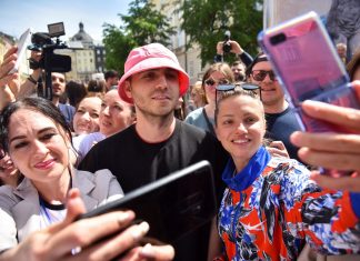 Grupo ucraniano que venceu Eurovision vende troféu e doa US$ 900 mil ao exército