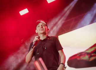 João Gomes busca força em livro de Paulo Coelho e papos com Fagner para manter ‘cabeça no lugar’