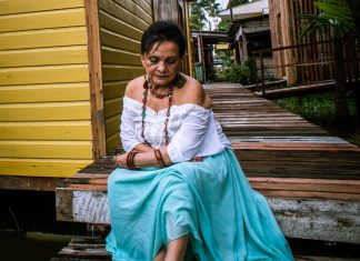 Oneide Bastos exalta a cultura do Amapá em álbum com a voz de Ná Ozzetti e música de Luli & Lucina