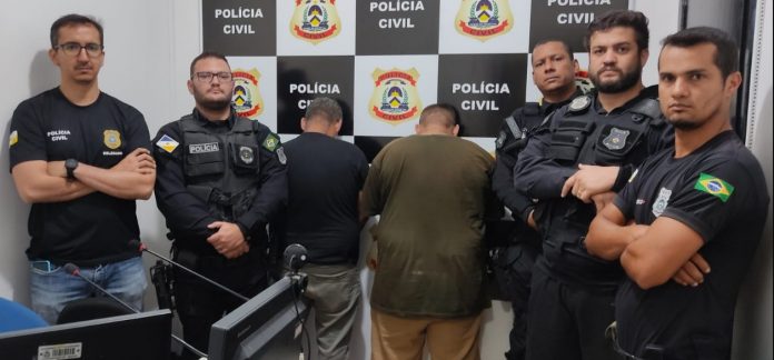 policiais