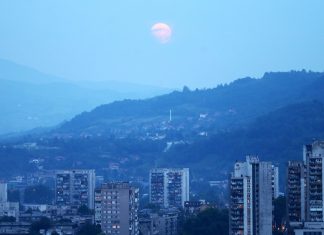Comissão Europeia propõe Bósnia como candidata a integrar UE