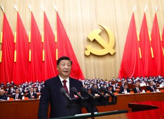 Xi Jinping amplia poderes e inicia terceiro mandato como secretário-geral do Partido Comunista Chinês