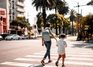 Como tornar as cidades mais seguras para mulheres: os planos do urbanismo feminista